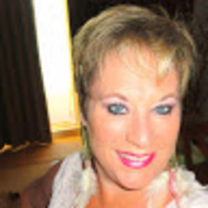 Meet your Posher, Kellie